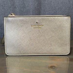 NEVER USED Kate Spade Wristlet